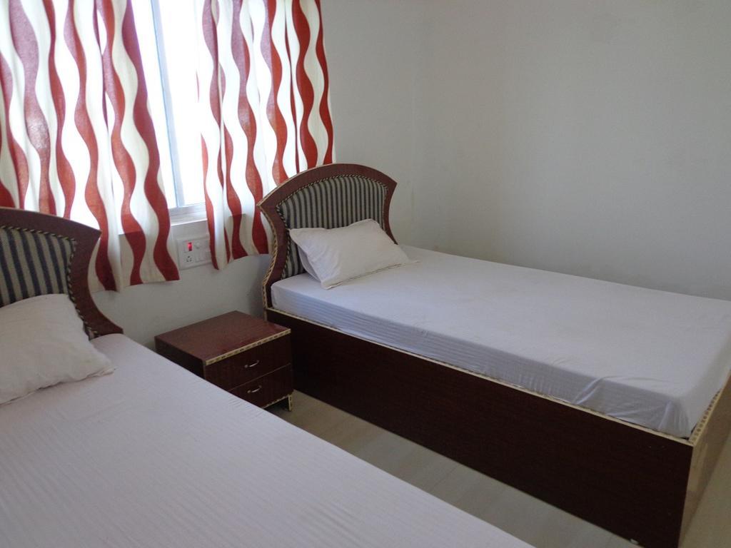 Swagat Guest House Bodhgaya Bagian luar foto
