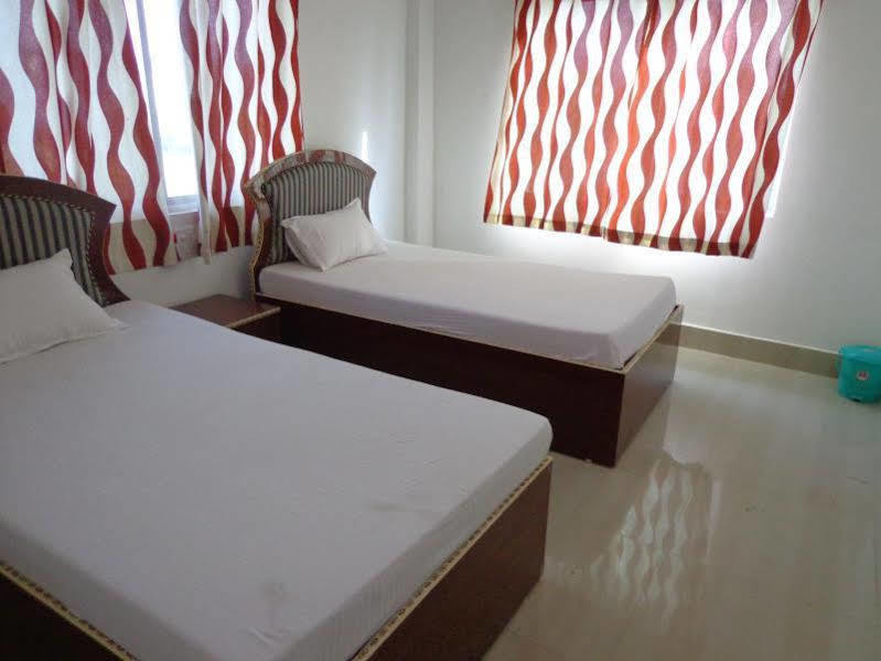 Swagat Guest House Bodhgaya Bagian luar foto