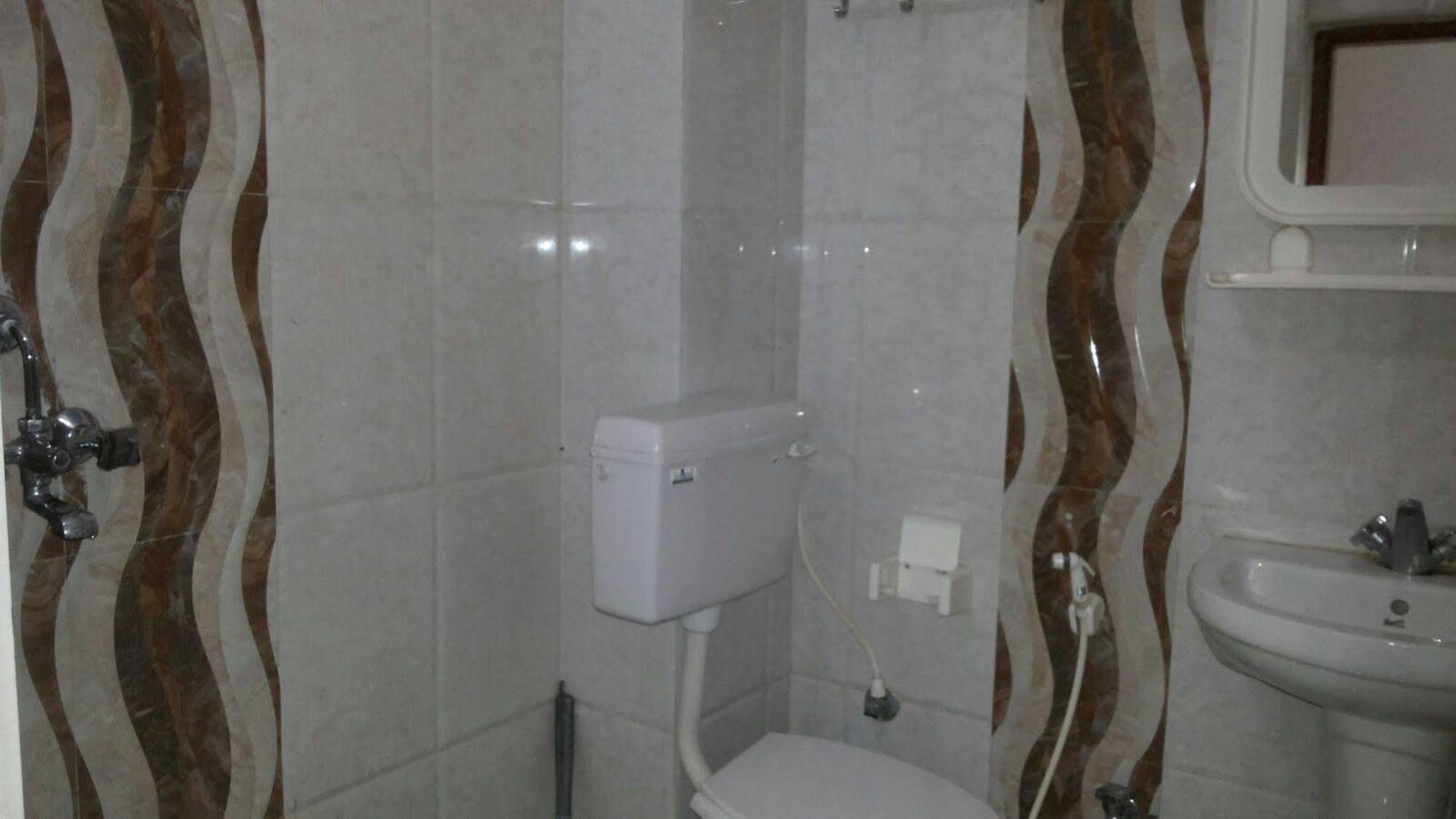 Swagat Guest House Bodhgaya Bagian luar foto