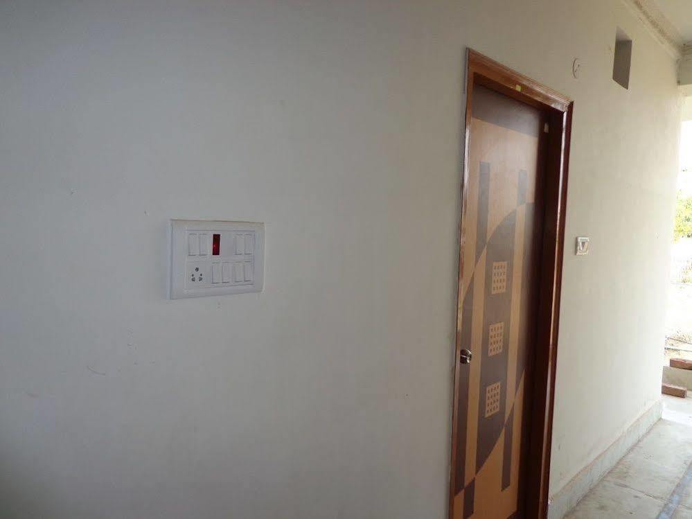Swagat Guest House Bodhgaya Bagian luar foto