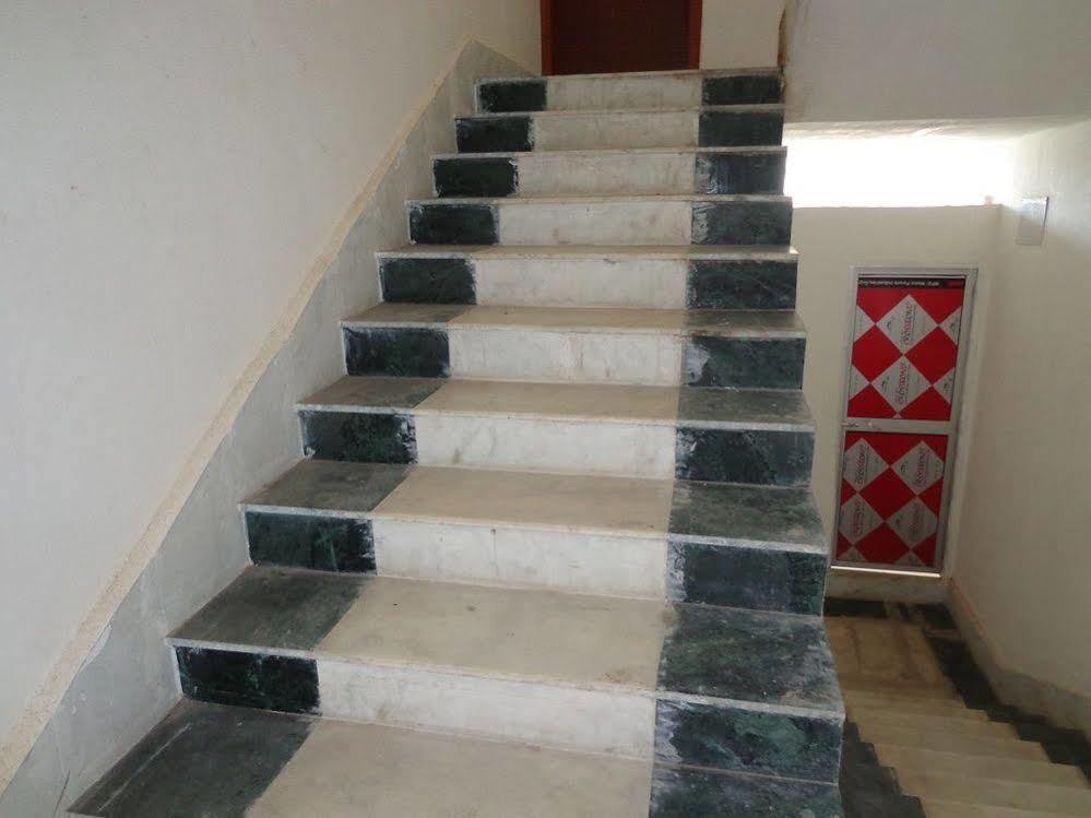 Swagat Guest House Bodhgaya Bagian luar foto